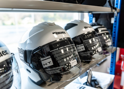 Fotografija 4 - Valentinovo u Auto-Timu: Iskoristite akcije na alat, pneumatike, kacige i ostali asortiman!