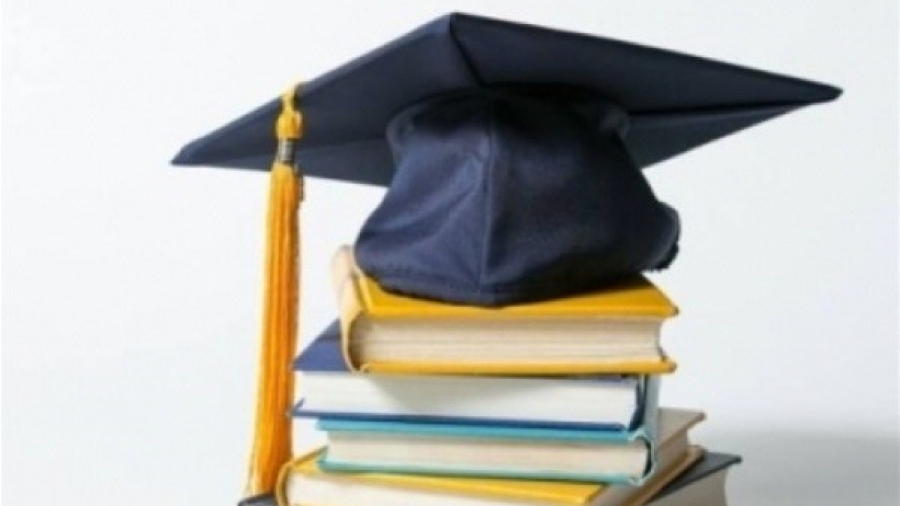 Grad Knin objavio natječaj za dodjelu stipendija učenicima i studentima