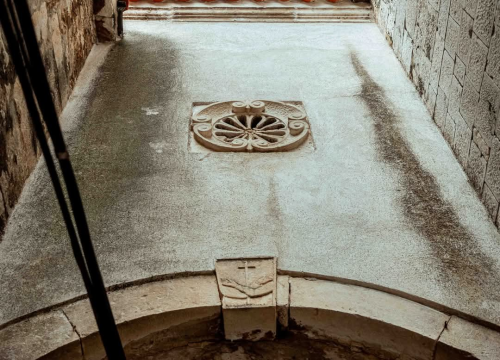 Fotografija 9 - Gorica zimi: U starom šibenskom kvartu 'nema pasa', ali nađe se poneka mačka