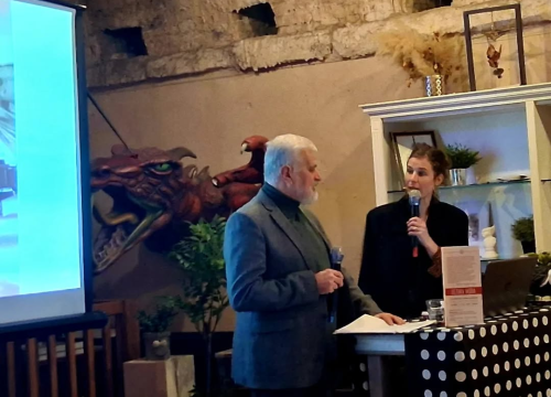 Fotografija 10 - Stoljeće mini suknje: Otvorena izložba fotografija šibenskih modnih revolucionarki