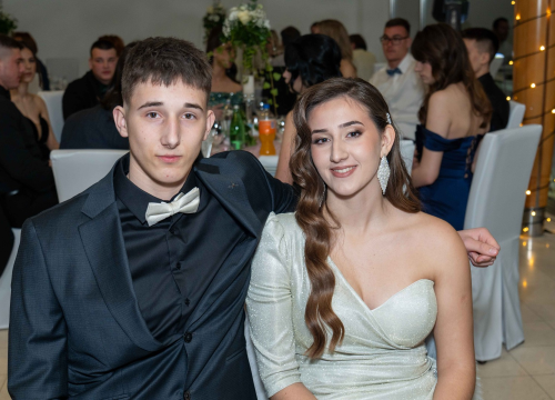 Fotografija 53 - Zavirite na maturalni ples šibenske Medicinske škole (2)