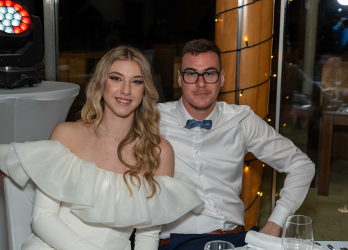 Fotografija 58 - Zavirite na maturalni ples šibenske Medicinske škole (2)