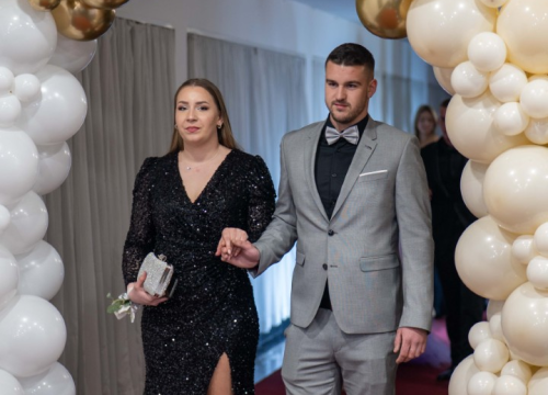 Fotografija 16 - Zavirite na maturalni ples šibenske Medicinske škole (1)