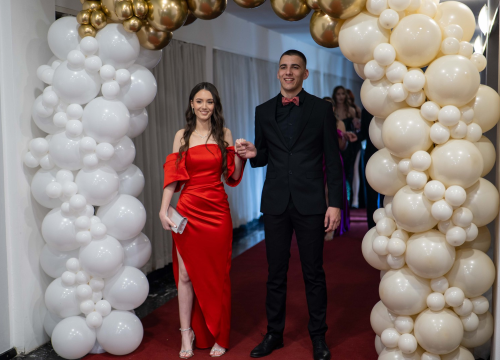 Fotografija 28 - Zavirite na maturalni ples šibenske Medicinske škole (1)