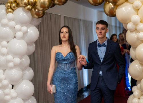 Fotografija 44 - Zavirite na maturalni ples šibenske Medicinske škole (1)