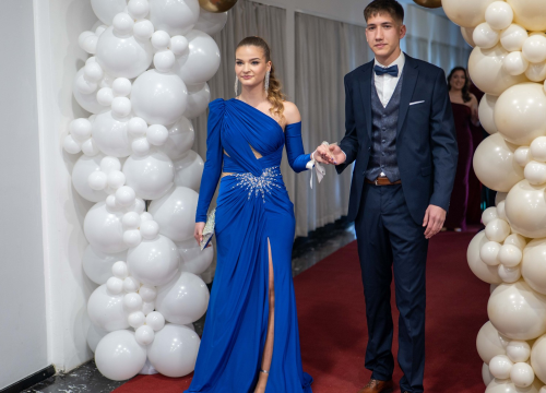 Fotografija 54 - Zavirite na maturalni ples šibenske Medicinske škole (1)