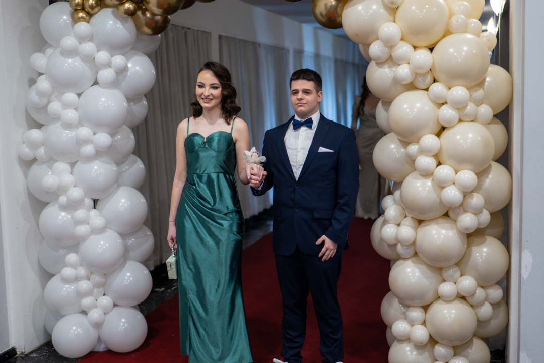 Zavirite na maturalni ples šibenske Medicinske škole (2)