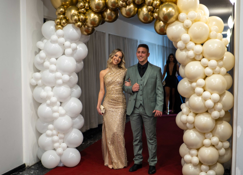 Fotografija 6 - Zavirite na maturalni ples šibenske Medicinske škole (1)