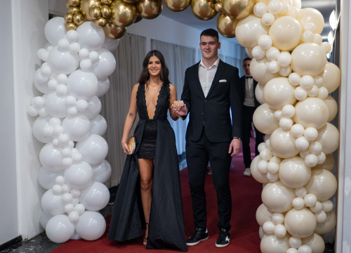 Fotografija 7 - Zavirite na maturalni ples šibenske Medicinske škole (1)