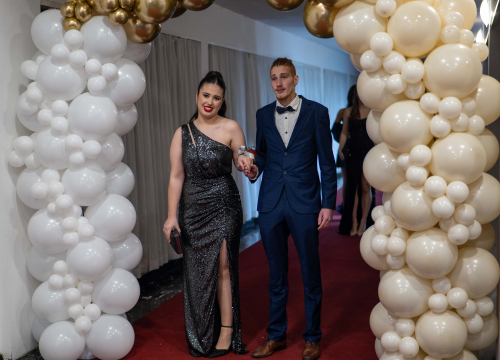 Fotografija 16 - Zavirite na maturalni ples šibenske Medicinske škole (2)