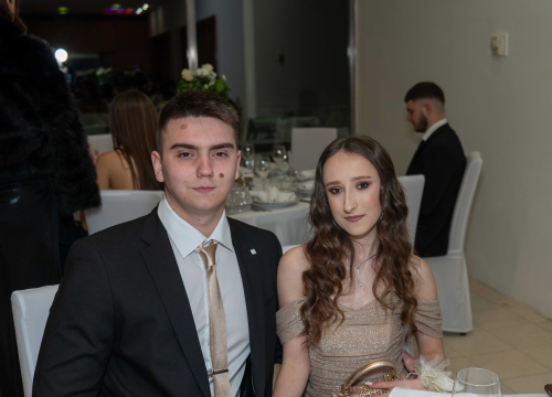 Fotografija 26 - Zavirite na maturalni ples šibenske Medicinske škole (2)