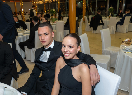 Fotografija 31 - Zavirite na maturalni ples šibenske Medicinske škole (2)