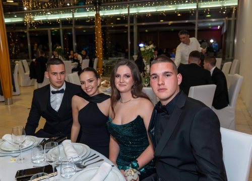 Fotografija 33 - Zavirite na maturalni ples šibenske Medicinske škole (2)