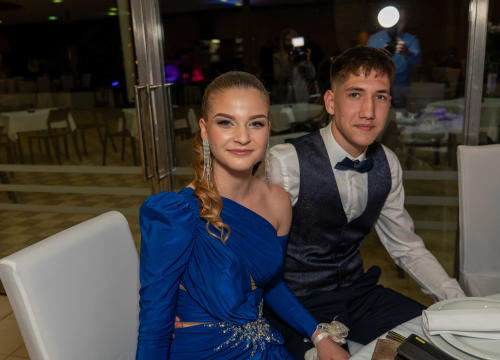 Fotografija 38 - Zavirite na maturalni ples šibenske Medicinske škole (2)