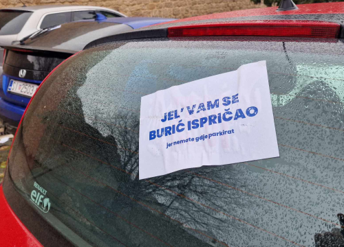 'Jel vam se Burić ispričao jer nemate di parkirat?': Gerilska akcija na parkingu Svete Nediljice