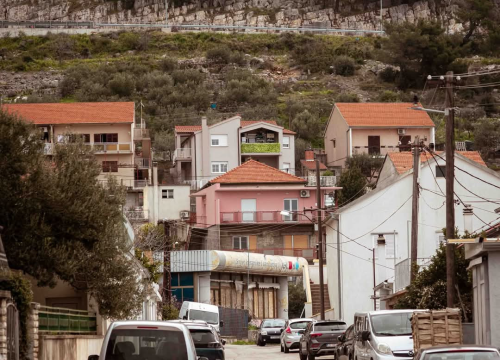 Fotografija 3 - Lijepa Crnica više nije 'Mangan City': Još da ju je malo dodatno urediti