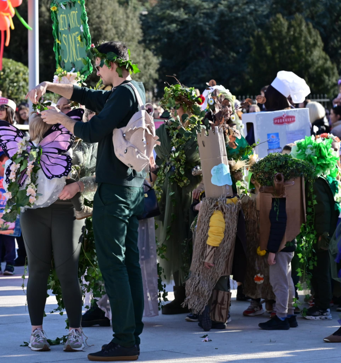 Maškarana povorka prošla kroz grad (1)