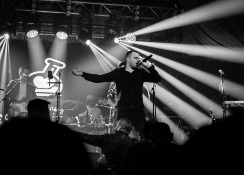 Fotografija 3 - FOTO Caffe Bar Mozart i Grupa Ljubav jamče nezaboravan Dan žena!