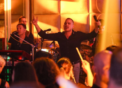 Fotografija 8 - FOTO Caffe Bar Mozart i Grupa Ljubav jamče nezaboravan Dan žena!