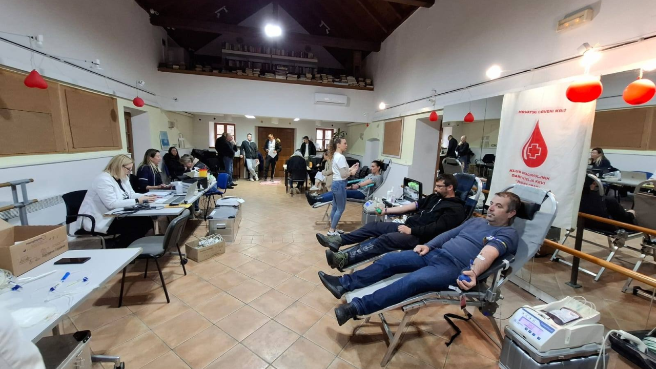 U Šibeniku danas akcija darivanja krvi: 'Tu smo do 18 sati'