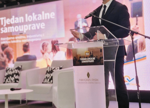 Fotografija 4 - Tjedan lokalne samouprave: Gradonačelnik Burić i ministri sastali se u Amadria Parku