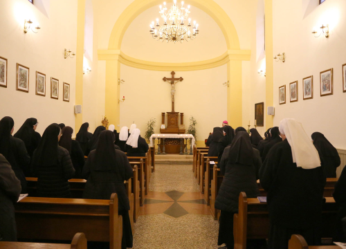Fotografija 2 - U Šibeniku održan korizmeni susret biskupa i redovnica