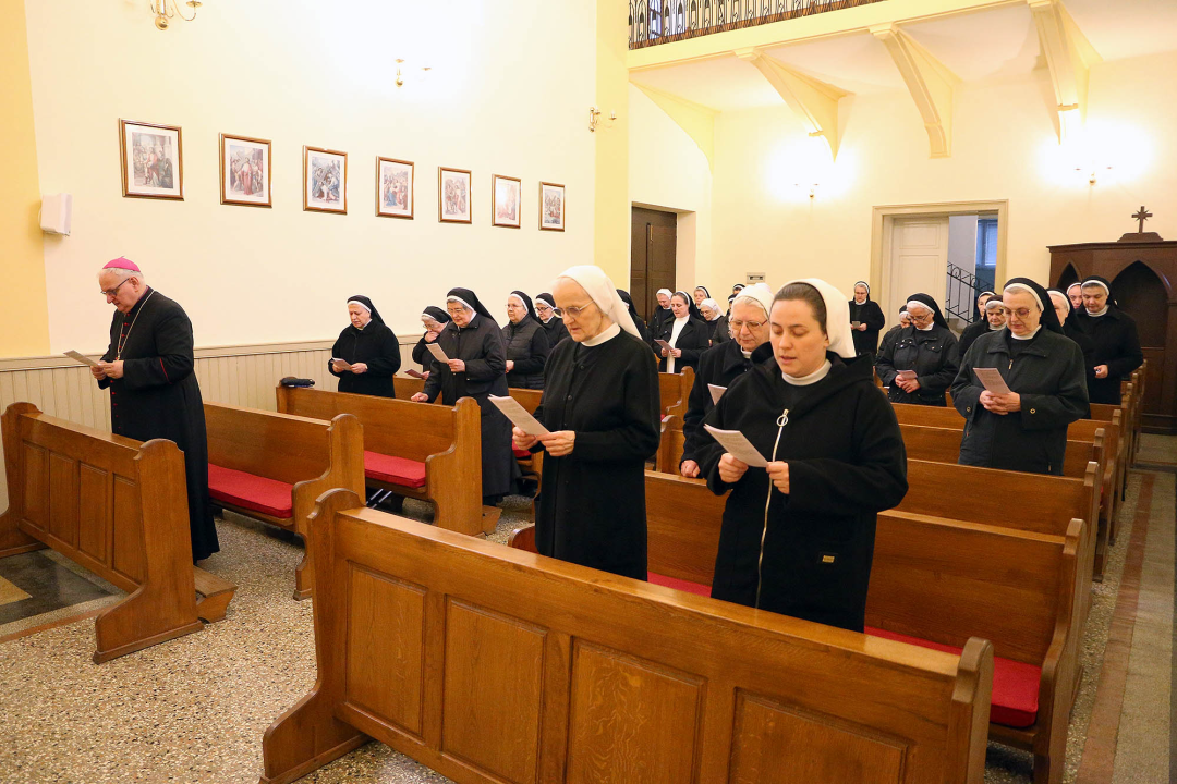 U Šibeniku održan korizmeni susret biskupa i redovnica