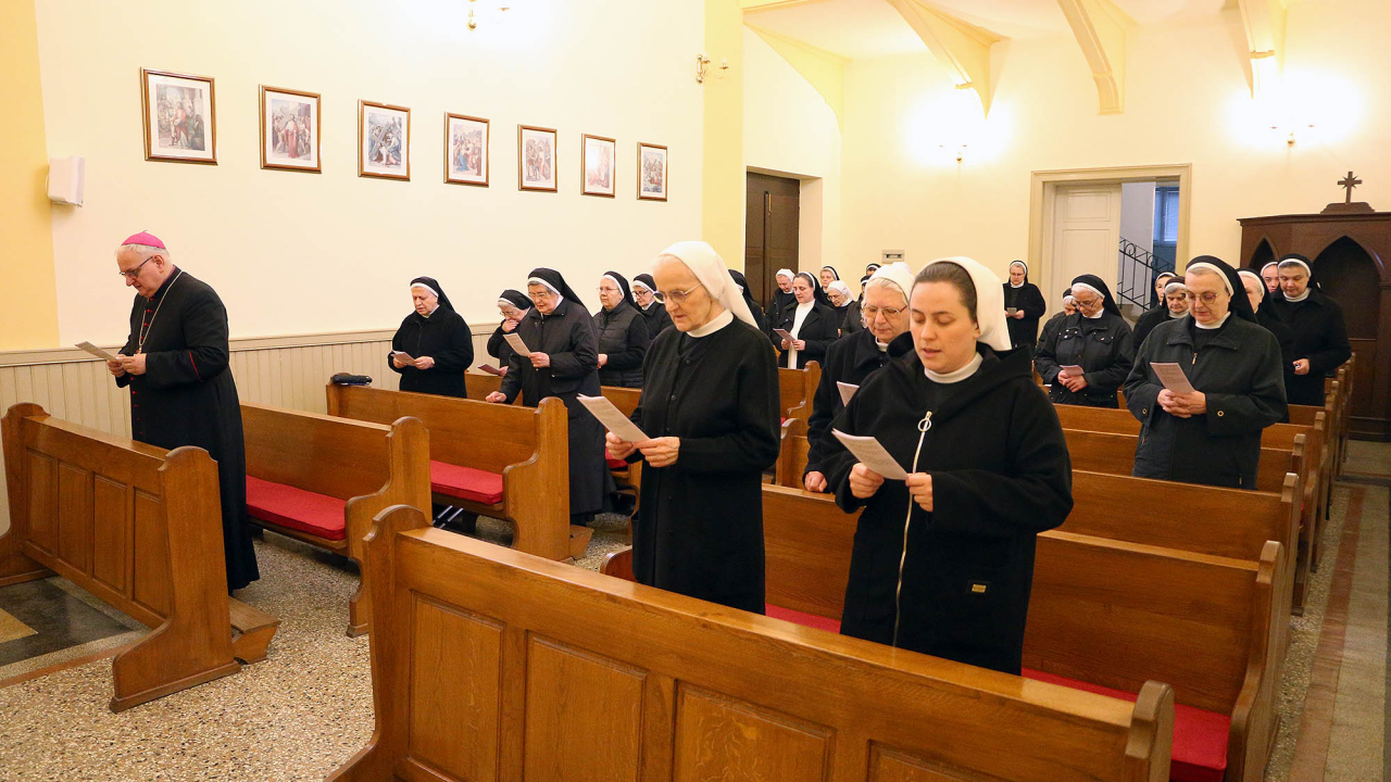 U Šibeniku održan korizmeni susret biskupa Tomislava Rogića i redovnica