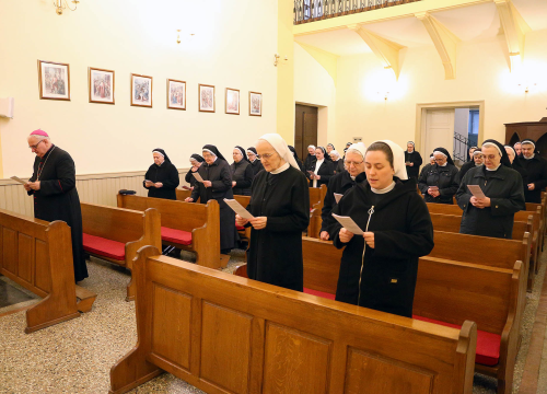 Fotografija 1 - U Šibeniku održan korizmeni susret biskupa i redovnica
