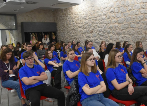 Fotografija 5 - Inicijativa ‘Voda Malih Divova’ proslavila prvi rođendan: ‘Umrežili smo 100 punionica u ugostiteljskim objektima diljem županije’