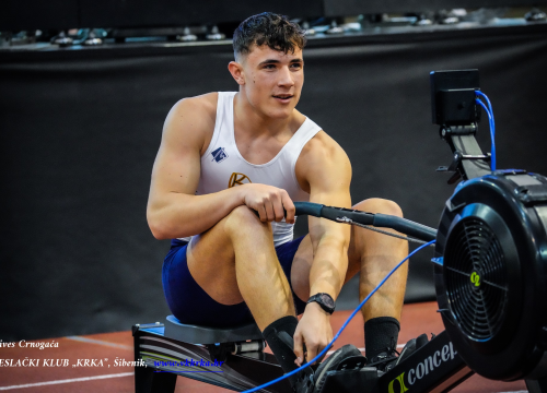 Fotografija 2 - FOTO: Veslači Krke na Prvenstvu Hrvatske na ergometru: Šimi Grubišiću bronca i 21 sekundu bolji rezultat
