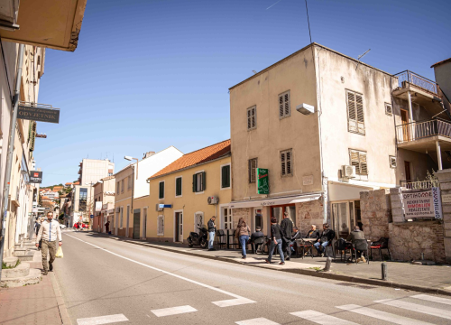 Fotografija 10 - FOTO Uživajte u domaćoj spizi na novoj terasi Buffeta Šimun!