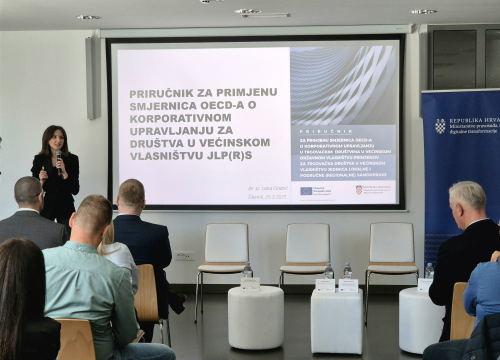 Fotografija 1 - Izazovi korporativnog upravljanja i jačanje integriteta: Župan Jelić sudjelovao na okruglom stolu na tvrđavi sv. Ivana