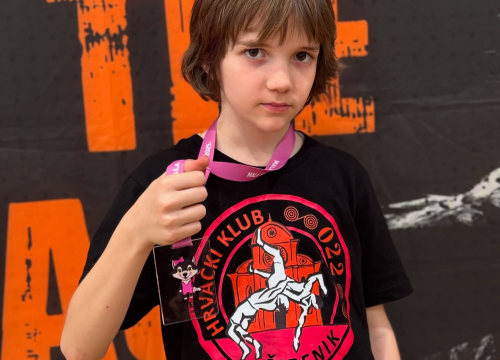 Fotografija 7 - FOTO: Hrvačicama Šibenika tri medalje na 'Maloj Vučici'