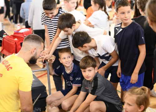Fotografija 1 - Ekipe Primošten i Vukovi predstavljat će županiju na Državnoj završnici Sportskih igara mladih