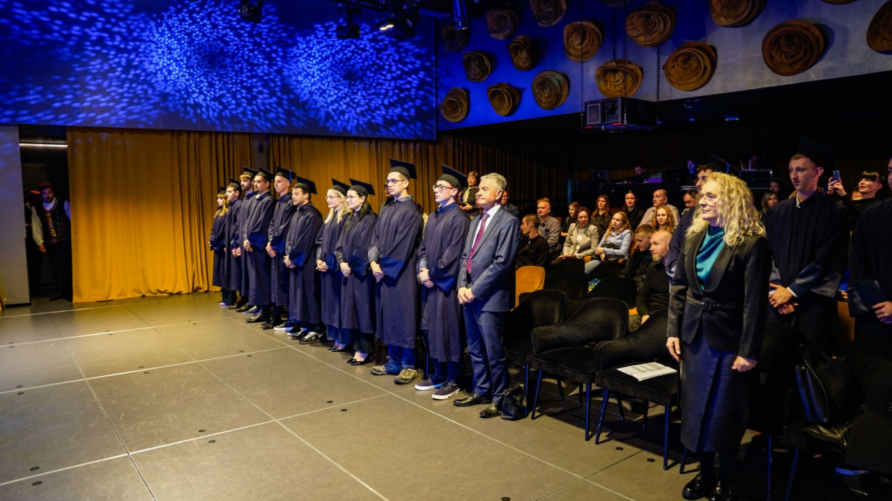 Promovorani inženjeri prvostupnici energetskih tehnologija u Kući umjetnosti Arsen