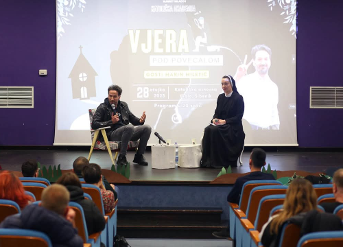 Fotografija 3 - Saborski zastupnik Marin Miletić gostovao na susretu mladih u Šibeniku