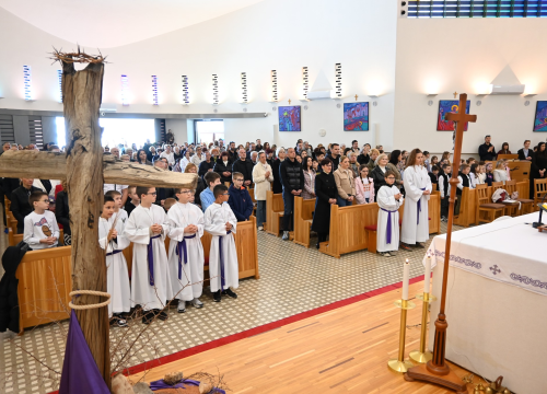 Fotografija 33 - Dječji zbor sa zagrebačke Knežije gostovao u Župi sv. Ante Padovanskog na Šubićevcu