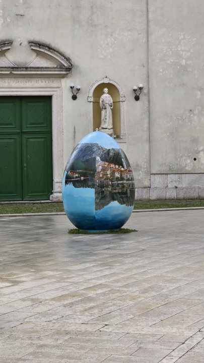 Gigantski uskršnje jaje u Skradinu