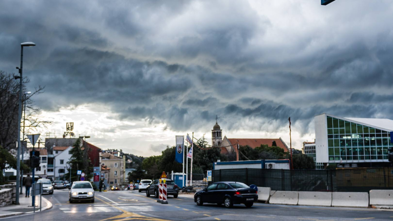 Prevrtljivi travanj: Opet promjena vremena i zahlađenje, Vakula rekao kakvo će nam biti ljeto
