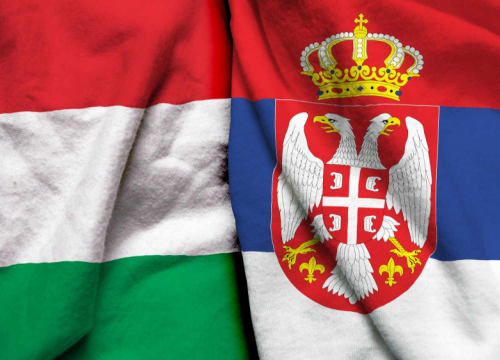 Nakon vojnog sporazuma Hrvatske, Albanije i Kosova isti su potpisali Srbija i Mađarska