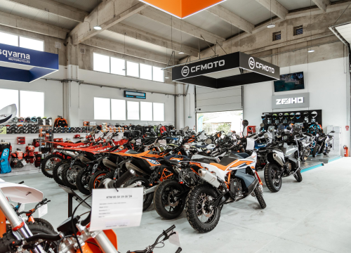 Fotografija 2 - FOTO Dani otvorenih vrata u ATH Moto Sport Šibenik – Testirajte nove CFMOTO modele!