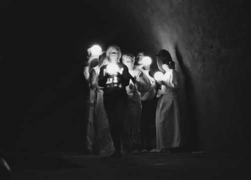 Fotografija 6 - Poseban party: Kazališno-glazbena eksplozija u šibenskom Tunelu