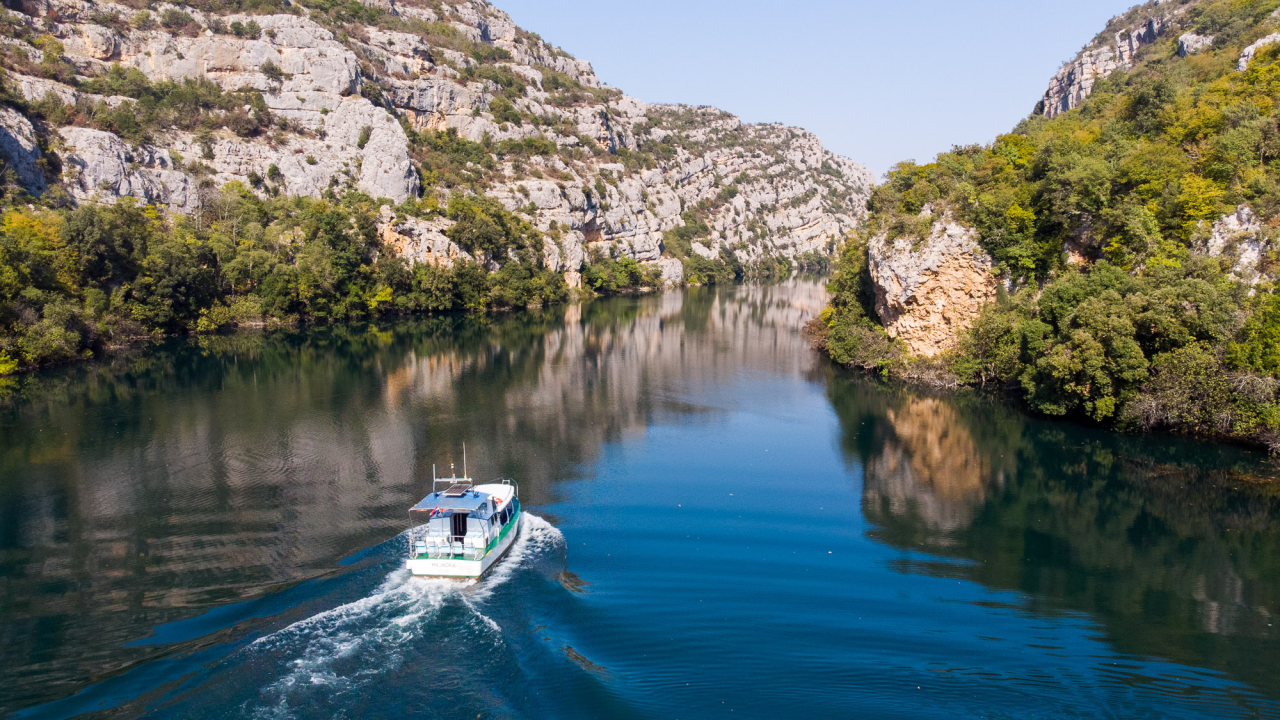 Eko kampus 'Krka' u Puljanima: Idealno polazište za istraživanje Nacionalnog parka 'Krka'