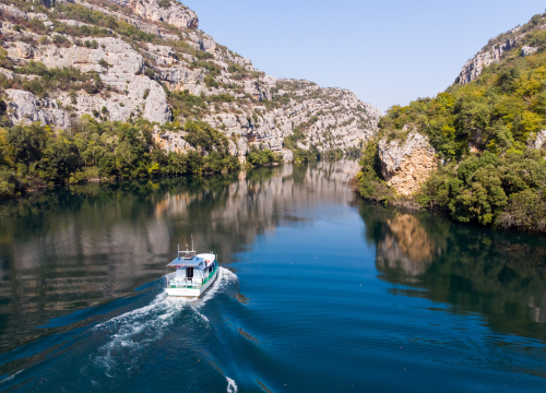 Eko kampus 'Krka' u Puljanima: Idealno polazište za istraživanje Nacionalnog parka 'Krka'