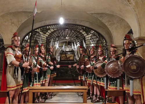 Iz Vodica krenuo, a ove godine u Opuzenu:  24. Hrvatski festival žudija okupit će čuvare Kristova groba