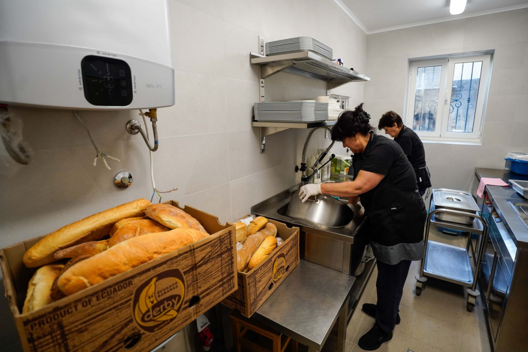 Grad Šibenik osigurao uskrsne pogače za korisnike Pučke kuhinje: 'Njegujemo partnerski odnos i suradnju'