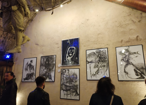 Fotografija 13 - Zvonimir Vila i njegovi 'Vilenjaci' napunili Azimut: Otvorena izložba radova djece iz Centra 'Šubićevac'