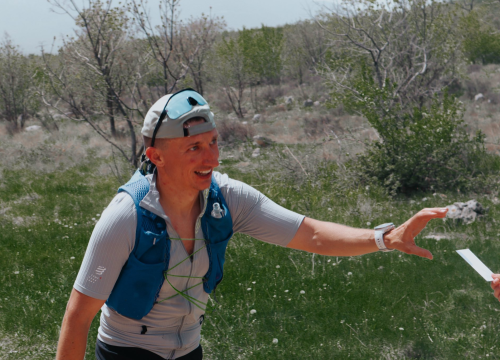 Fotografija 8 - Sto trkača pokorilo Sinjal. Slavili Ante Pešić Golub i Ivana Vrvilo Baučić