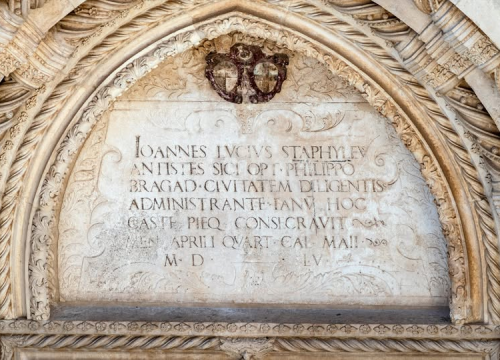 Na današnji dan posvećena je šibenska katedrala